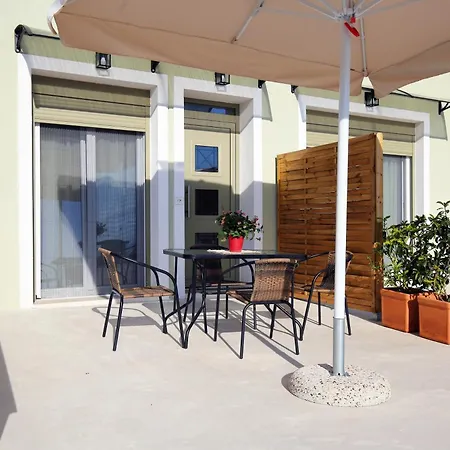 Mesogea Luxury * Nikiána