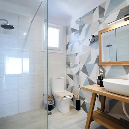 Mesogea Luxury Nikiána