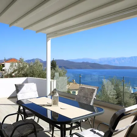 Mesogea Luxury Apartman Nikiána